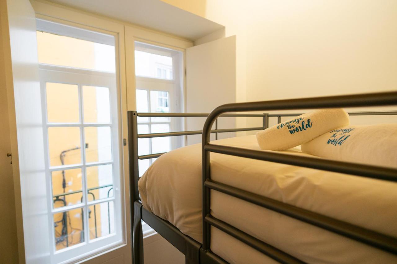 Change The World Hostels - Coimbra - Almedina Экстерьер фото