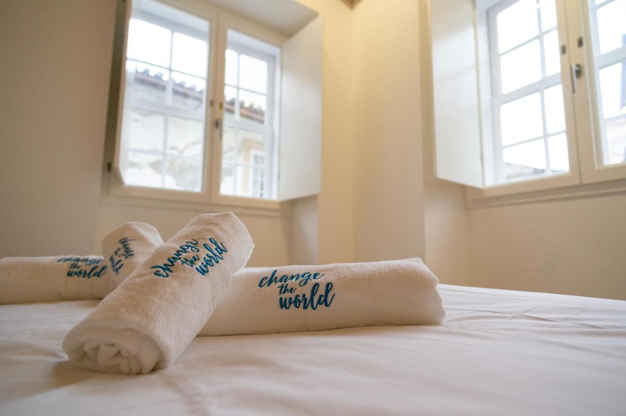 Change The World Hostels - Coimbra - Almedina Экстерьер фото