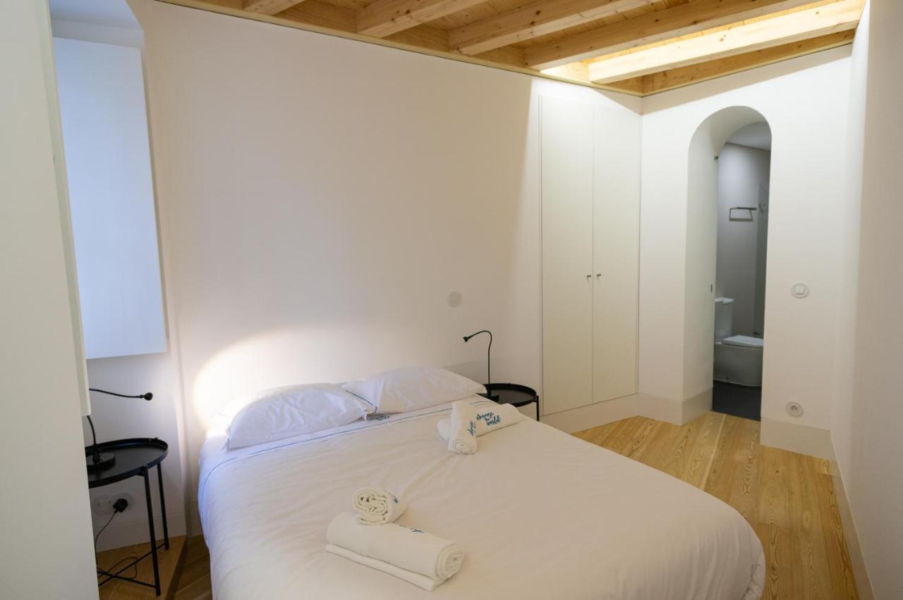 Change The World Hostels - Coimbra - Almedina Экстерьер фото