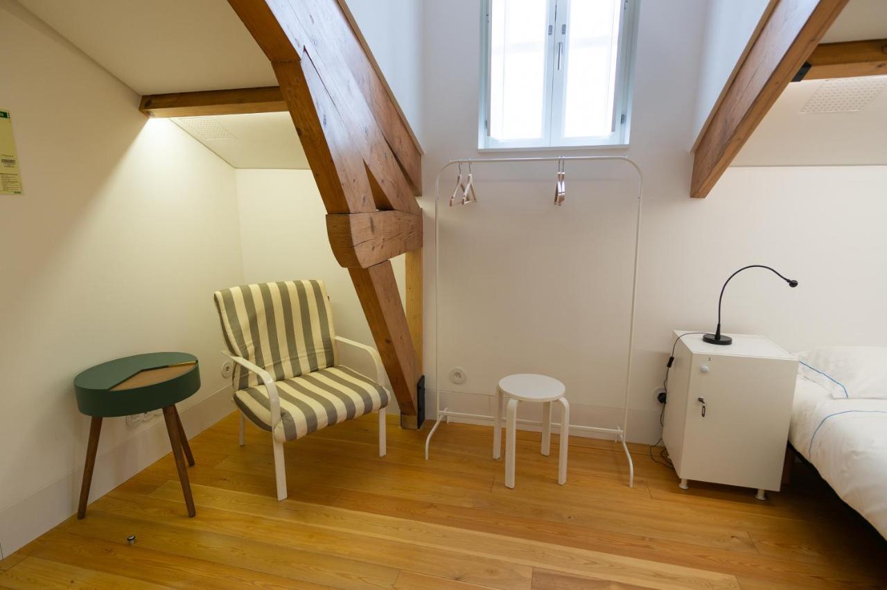 Change The World Hostels - Coimbra - Almedina Экстерьер фото