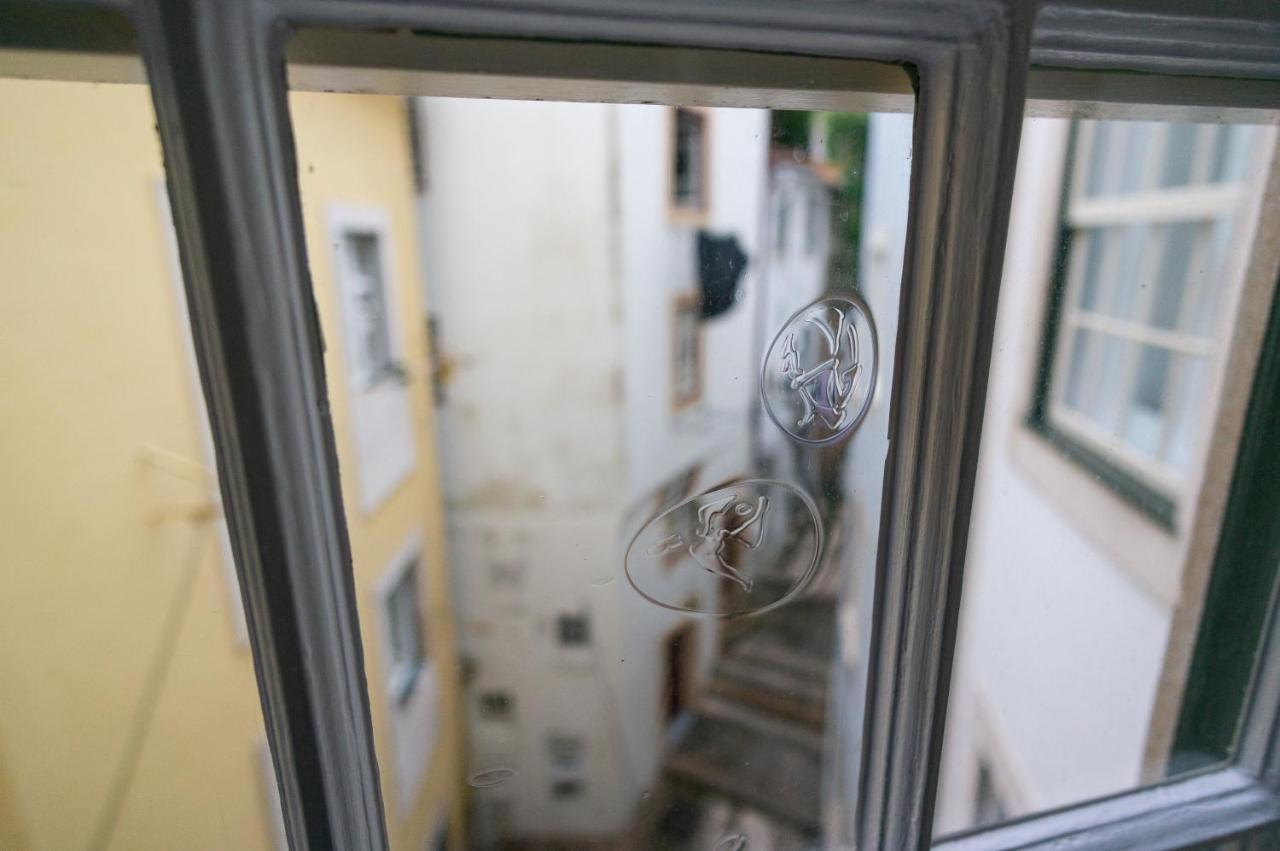 Change The World Hostels - Coimbra - Almedina Экстерьер фото